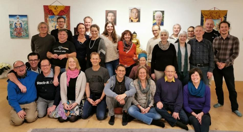 Die Sangha von Ravensburg in der Gompa 