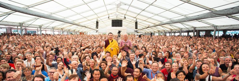 Diamantweg-Buddhismus auf dem Sommerkurs im Europe-Center